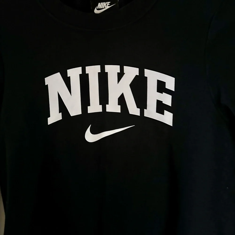 Nike Women’s Sweatshirt Black Long Sleeve Size XS - Picture 5 of 5